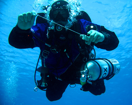 Курс DSAT Tec Deep Diver - отработка навыка развертывание декомпрессионного буя в толще воды