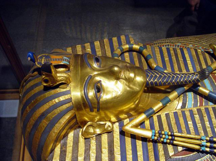 Золотой саркофаг Тутанхамона